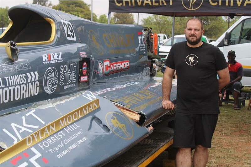 He crashed his boat during a practice session ahead of the second leg of the F1 Powerboat national champs.