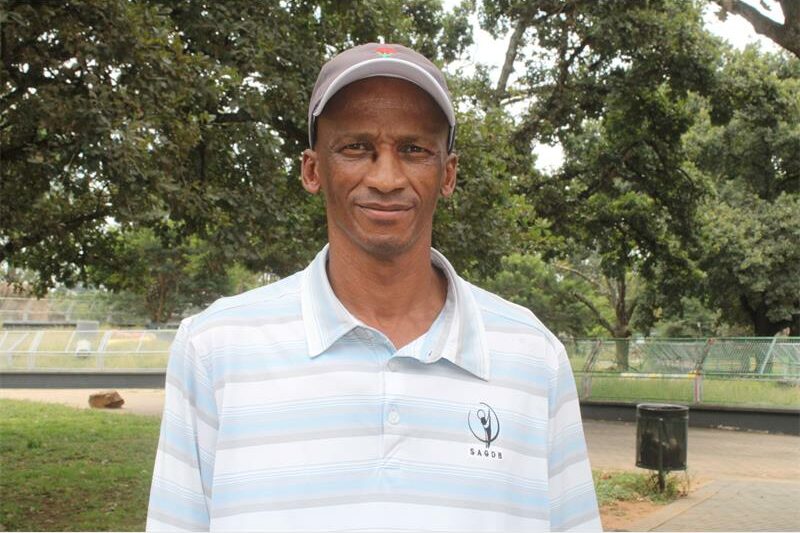 The proceeds will support golf and netball development programmes in Daveyton and Etwatwa.