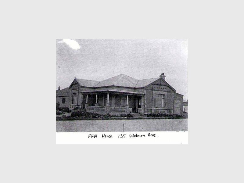 A black and white image of an old house in the Benoni CBD.