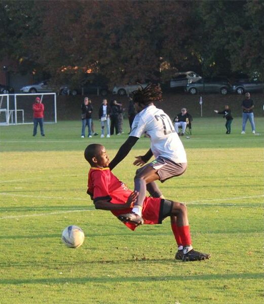 Strikes from Calvin Ntsieng, Ludick Malele (2), Wandile Mokoena and Nyakallo Mokoena cancelled Spiros Avgoustis' first half opener and Siyabonga Mabena's consolation goal as Northerns grabbed the bragging rights with a 5-2 win.