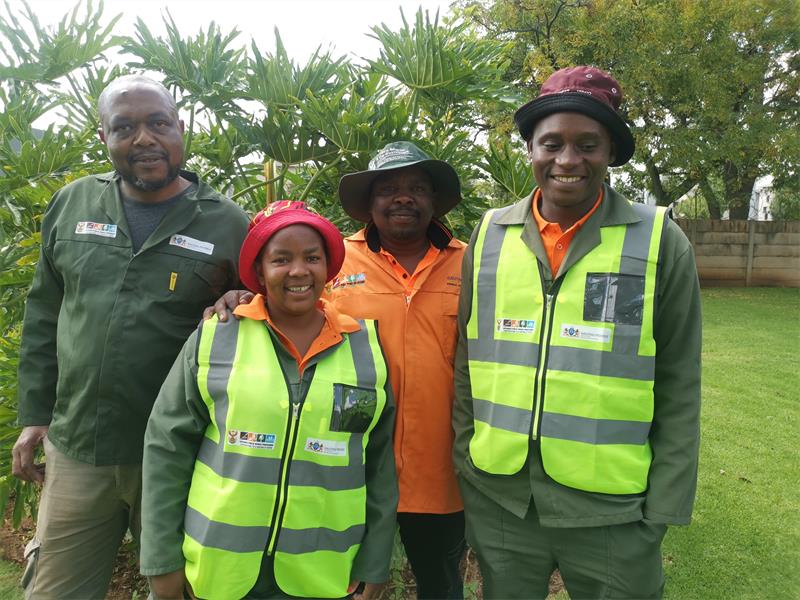They need tools like grass cutters and grass scissors to continue their work along Snake Road.