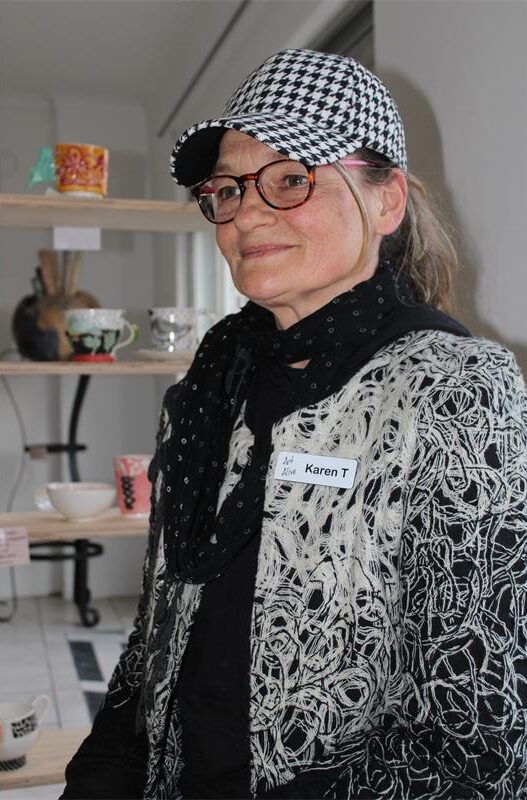 Woman with glasses look into the distance