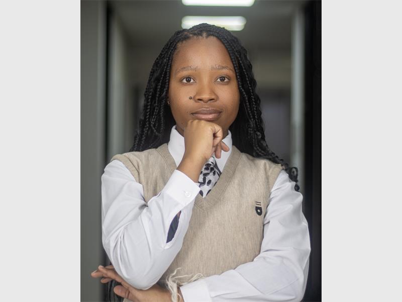 Isiphithiphithi has sold more than 8 200 items and now supplies uniforms to four schools.