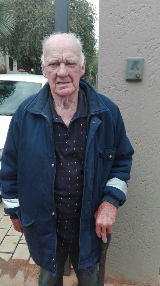 Inligting oor hierdie persoon word benodig.