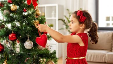 Designer tips to level-up your Christmas tree this year