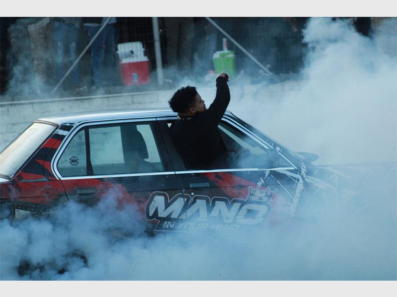 Over 60 spinners participated in the event.