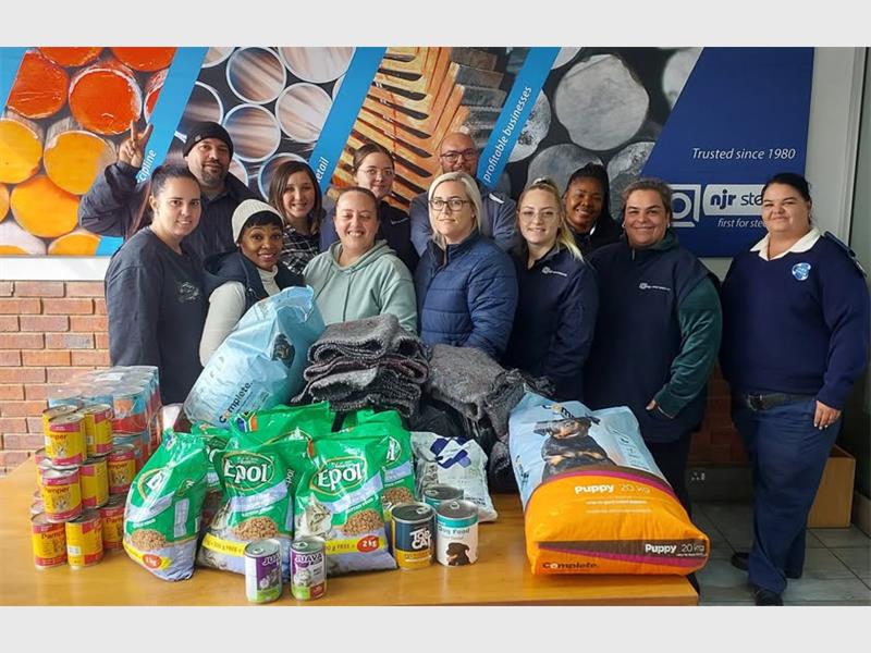 RE/MAX Excellence and NJR Steel Exports went above and beyond the 67 minutes, delivering vital donations and heartfelt support to the Brakpan SPCA.