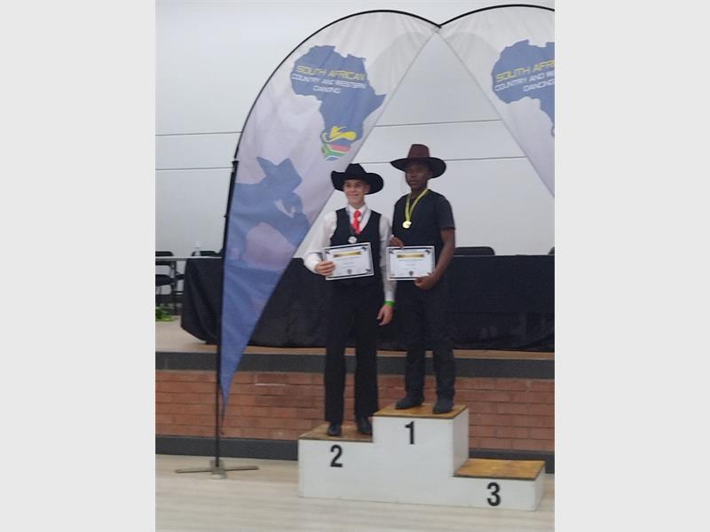 The dancers obtained several podium finishes and valuable competition experience.