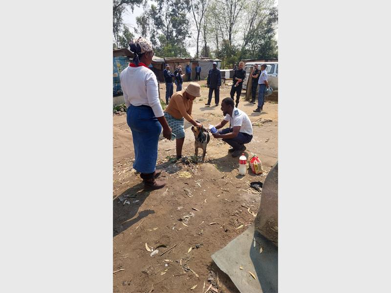 With help from Secure-Tech Security, SAPS, A-TAC, and neighbouring SPCAs, the team offered aid, education, and hope for animals and their owners alike.