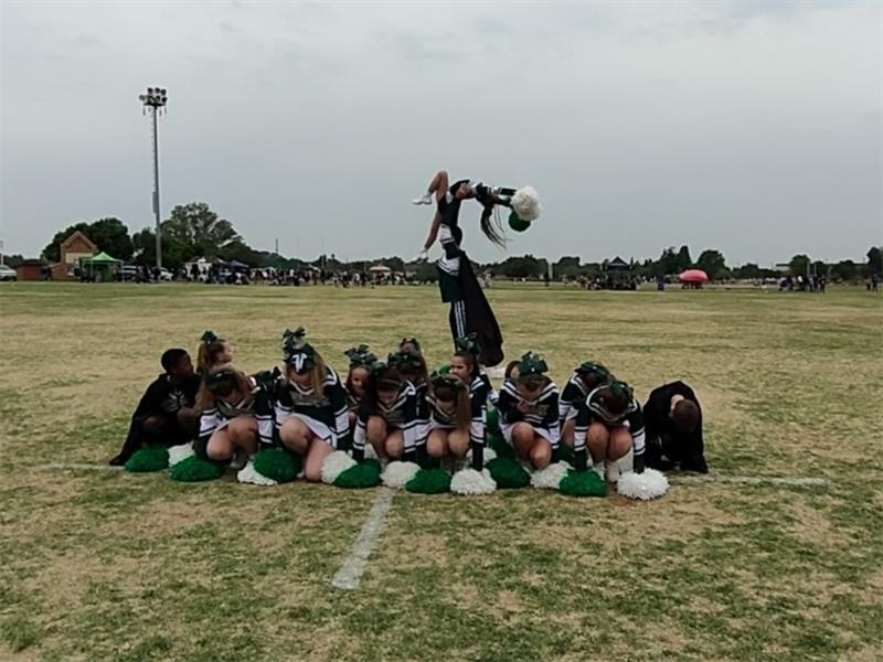 Die span het die dans in 'n besonder kort tydperk ingeoefen.