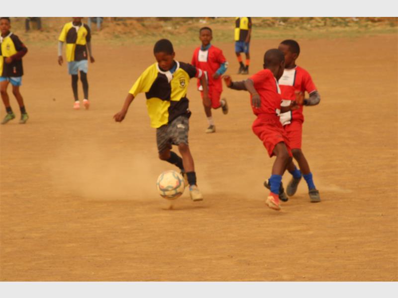 The Birds edged out Yebo Yes Sports Academy 3-1 in a thrilling U13 showdown in Brakpan, showcasing talent, determination, and spirited competition.