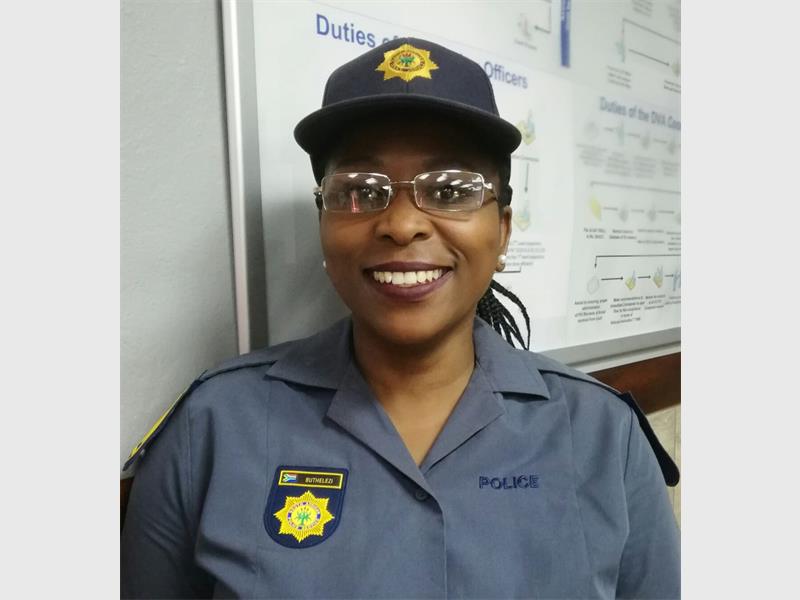 Police urge the community to guard their banking information and think twice before meeting strangers from dating sites.