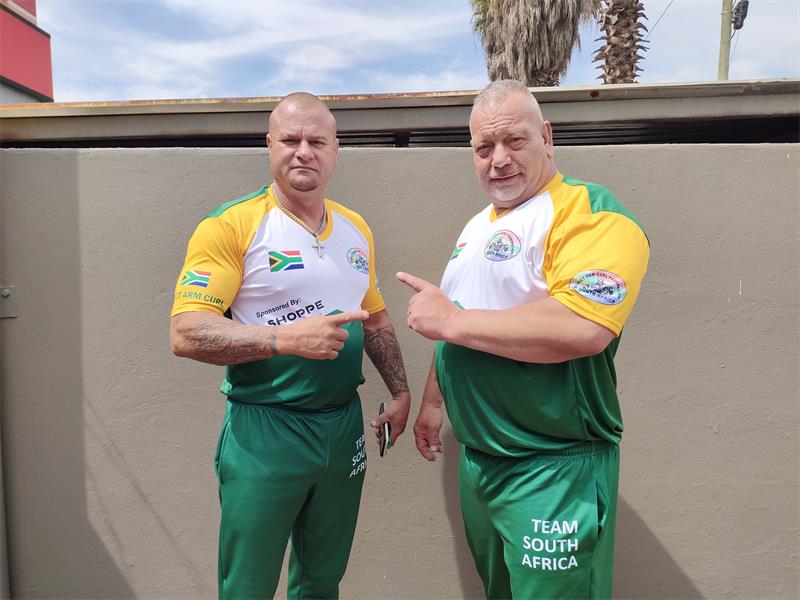 Local duo, known for slap fighting, are testing their mettle in strict arm curl and free-standing curl.