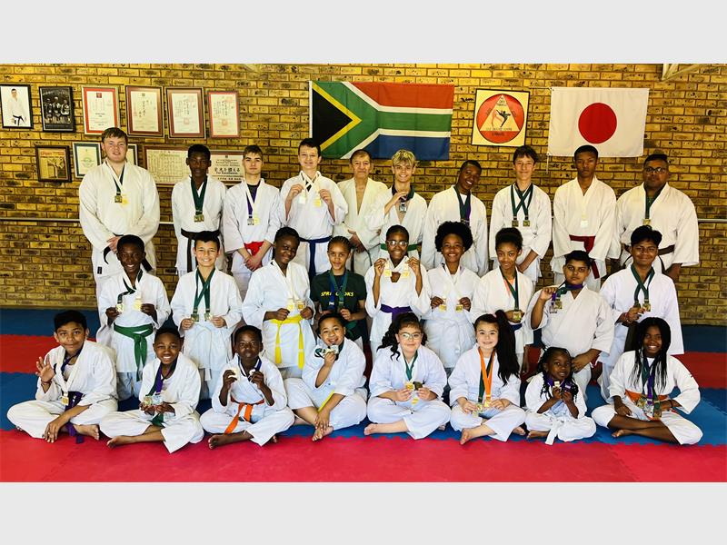 Clubs from Springs, Benoni, Brakpan and Dalpark competed in inter-club championships recently.