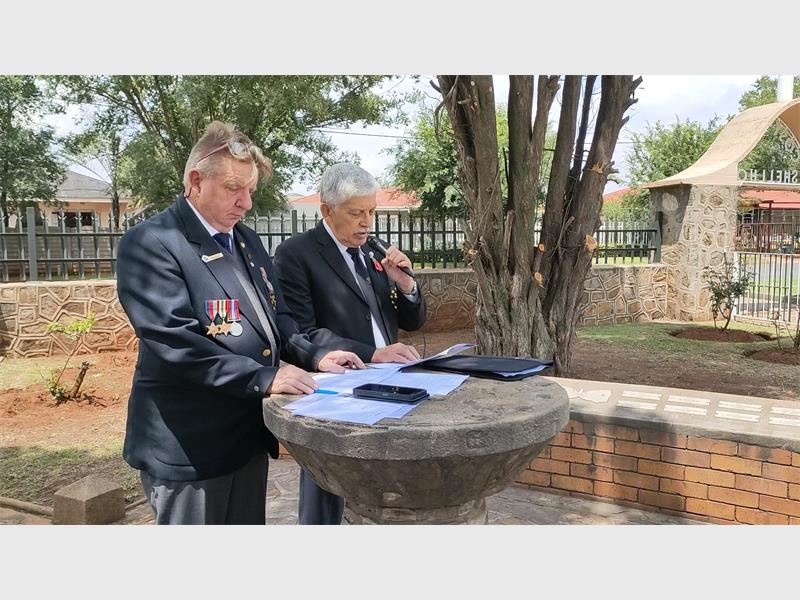 The annual Remembrance Day parade had a special surprise for attendees.