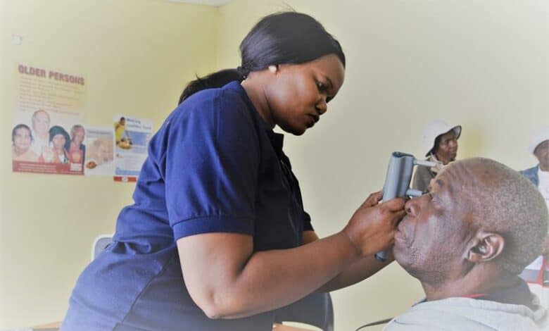 As cases of screen-related eye strain increase, the City of Ekurhuleni urges residents to protect their eyesight by limiting device use, avoiding direct sunlight and undergoing routine eye check-ups.