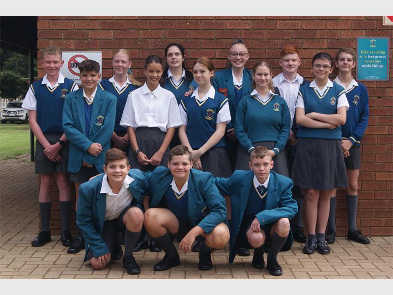 Die leerders was opgewonde om hul jaar te begin by die klein privaatskool.