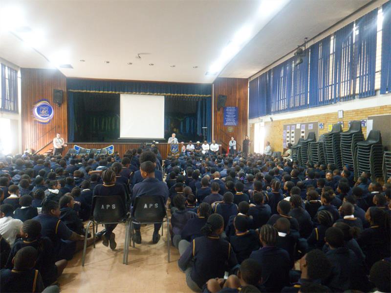 Brakpan SAPS and key stakeholders hosted an educational programme aimed at empowering young learners with knowledge and positive affirmations.