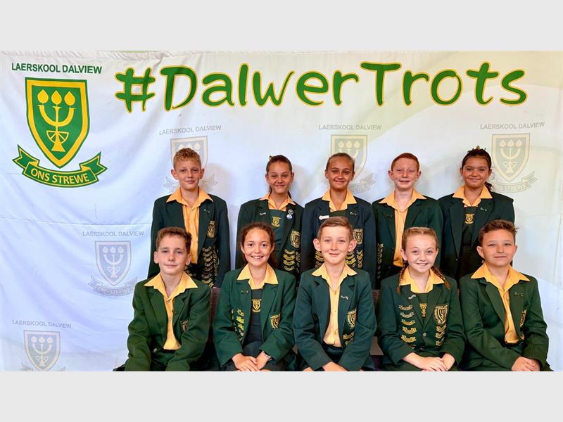 Die top 10 akademiese presteerders van 2025 se kwartaal vier is aangewys.