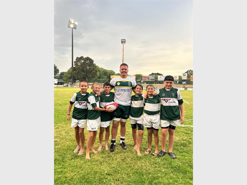 Brakpan se eerste- en tweedespan het Nelspruit oortuigend geklop om hul momentum in die Superliga verder te versterk.