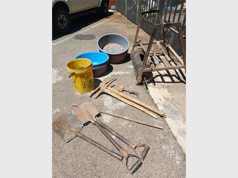 Law enforcement and private sector partners joined forces in Brakpan North under the leadership of Colonel Robert Makopo to combat the growing threat of illegal mining to community safety.