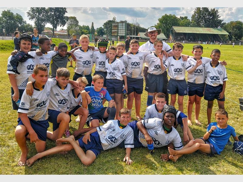 Die span het deur die reeks, wat by Brakpan se Hoërskool Stoffberg plaasgevind het, sterk spel en goeie spanwerk gewys.