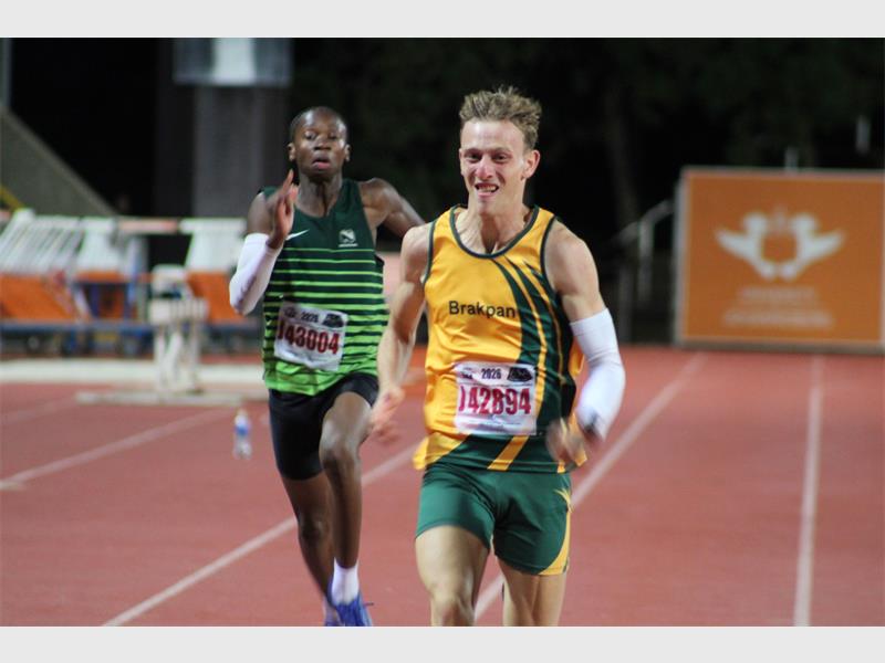 She won a gold medal in the U20 women's 100m and was third in the 200m.