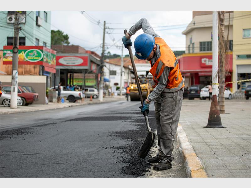 Ekurhuleni, offering renewed hope to frustrated residents despite ongoing budget constraints.