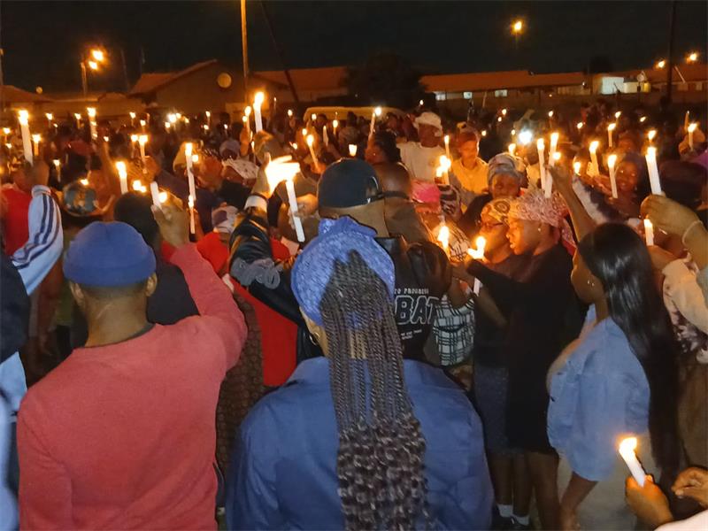 The vigil in Leachville emphasised both remembrance and action, with SAPS and CPF encouraging residents to work together to prevent future tragedies.
