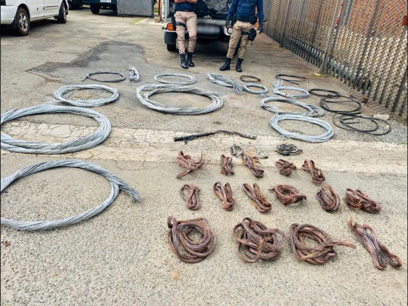 A routine patrol turned into a major bust when EMPD officers uncovered ammunition, a firearm and suspicious cargo.