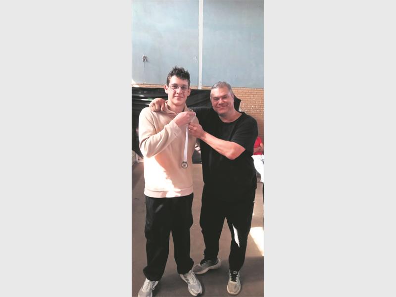 Die bokser het te staan gekom teen 'n bokser bekend vir sy kragtige uitklophoue.