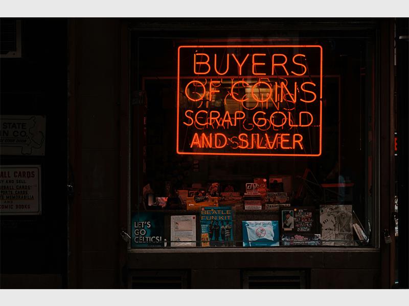 Brakpan SAPS cracks down on non-compliance in trade sectors