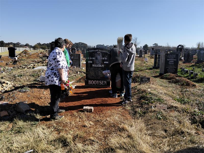 'n Jaar na die noodlottige ongeluk wat Malcolm Booysen se lewe geëis het plaasgevind het herdenk familie en vriende sy lewe.
