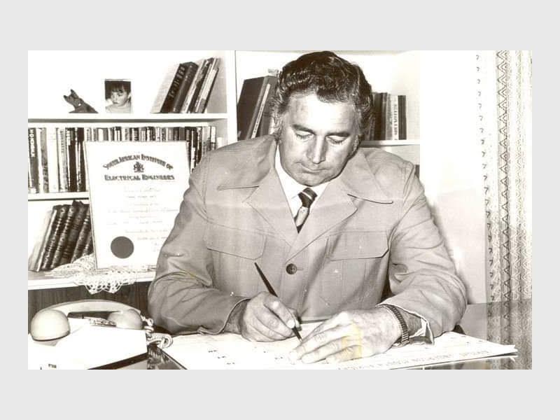 'n Gerespekteerde inwoner wat sy lewe gewy het aan diens, ontwikkeling en die opbou van sy gemeenskap is oorlede.