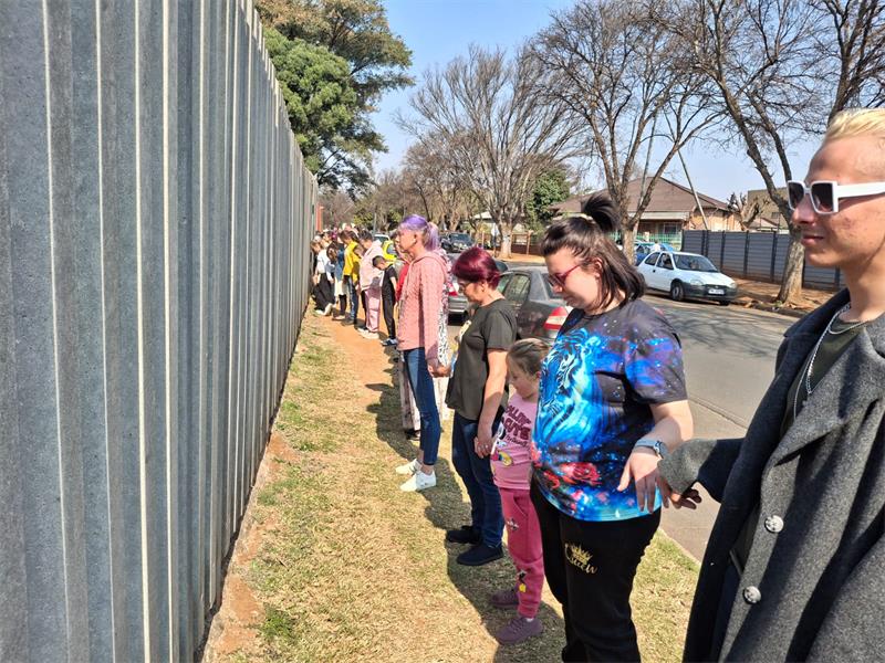 Die skool vier vanjaar sy 90ste bestaansjaar en verskeie geleentheide, soos die gebedskring vorm deel van die vieringe.