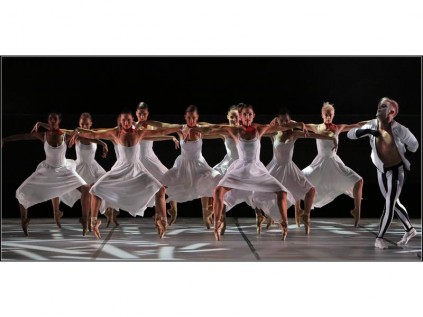 The female dancers of Bovim Ballet in “Under Pressure”. Photo by: Bill Zurich