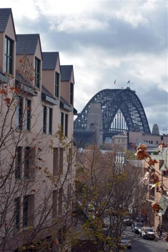 An alternative view of the harbour bridge.