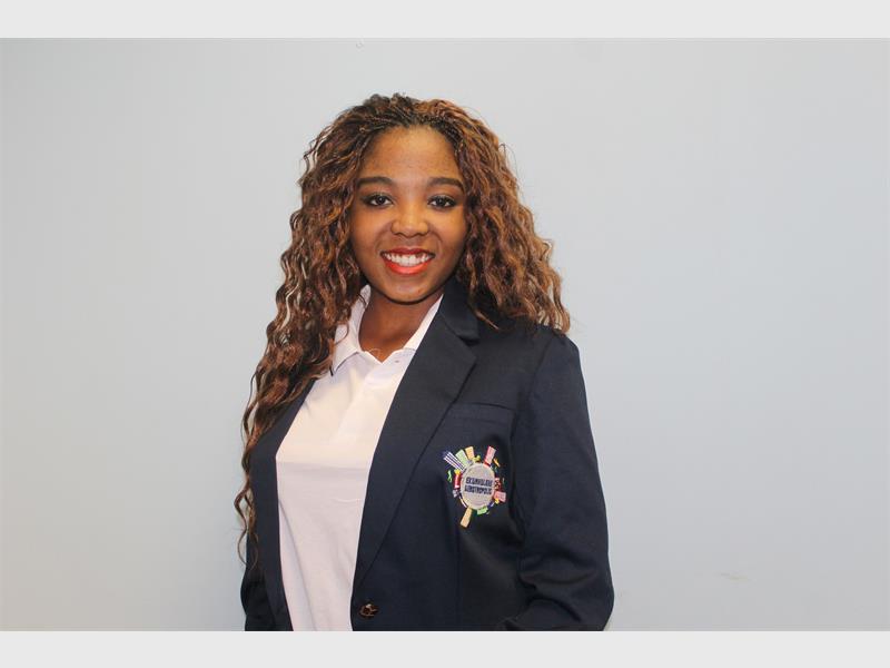 Phumelele Sebopa (18) is one of 20 students who were awarded four-year scholarships to study in the Netherlands, by the metro.