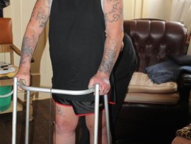Nic van Straaten (61) is bound to stay in his flat due to the elevator not working at Markville complex. "I have not been able to visit my doctor for my monthly check-ups for three months," he says.