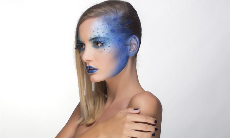 ElanaWagner-12-10-2021-Beauty-MakeUp.1 (Medium)