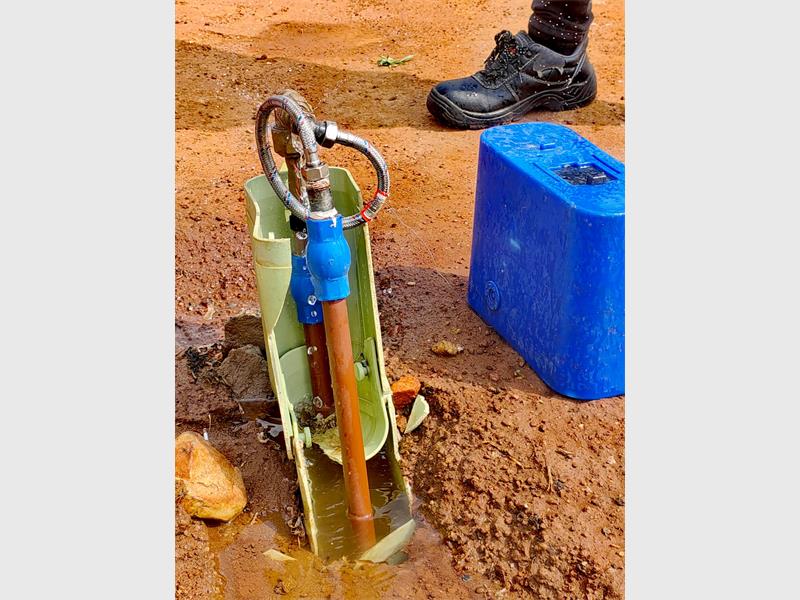 With daily water use averaging 987,703 litres, the metro urges residents to keep saving as warmer days set in.