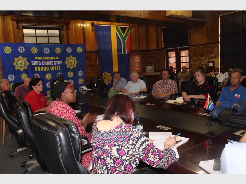 A multi-stakeholder meeting at the Springs Police Station set out plans to combat cable theft in Nuffield North, following weeks of crippling power outages.