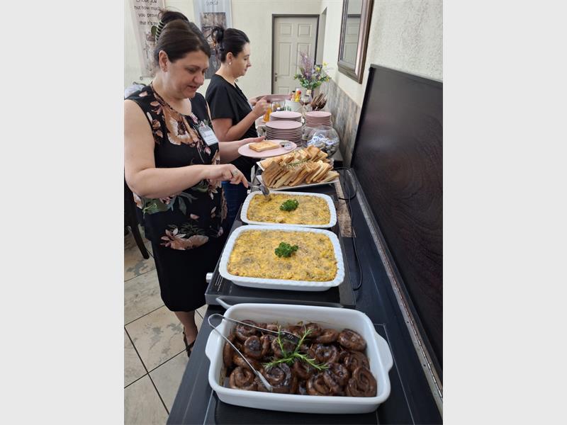 The breakfast is the brainchild of Mientjie Kleinhans and Jeanette Minderon.