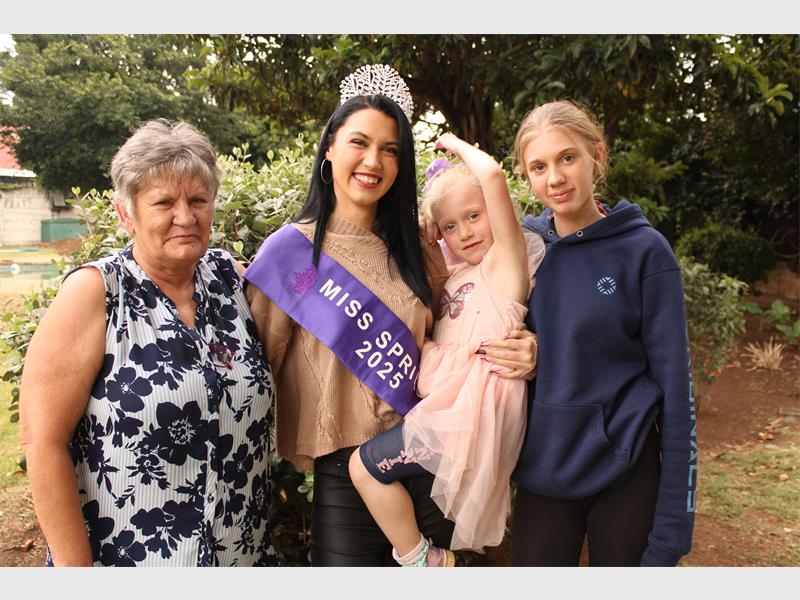 After years of dedication, 19-year-old Ashley Joubert proudly claimed the Miss Springs 2025 crown at Die Agterplaas. Her journey from shy teen to confident queen comes full circle as she follows in the footsteps of her coach and former titleholder, Bejandri Lourens.