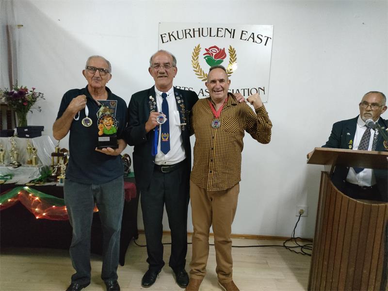 Ekurhuleni East Darts Association (EEDA) held its prizegiving at their new venue.