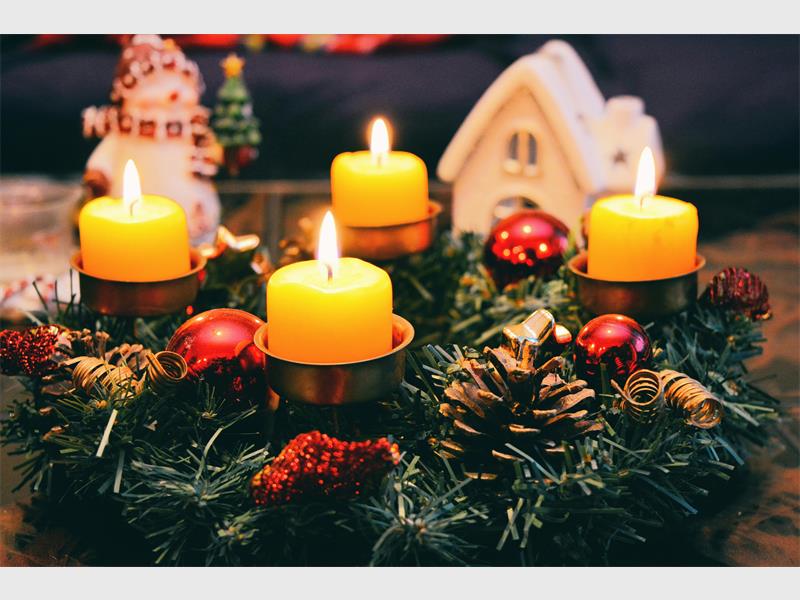 You don’t need to spend a fortune to make the holidays fun, here are creative ways to enjoy the season on a budget.