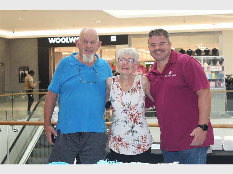 Springs Mall celebrated nine years with a special cake-cutting ceremony.
