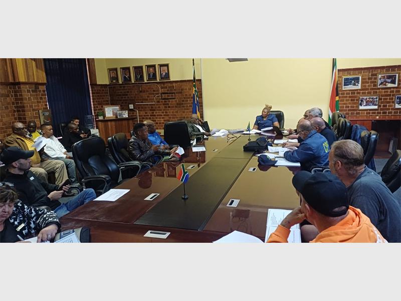Stakeholders gathered at Springs SAPS to address non-compliance and crime linked to liquor trading in the community.