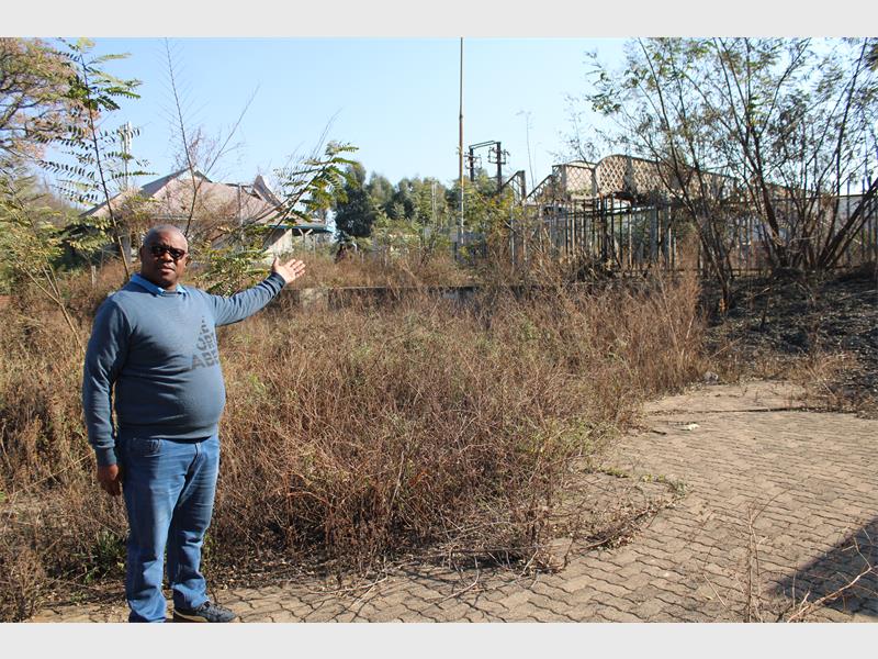 Community leaders say the former transport hub has become vandalised and unsafe, urging Prasa to restore and maintain the property.