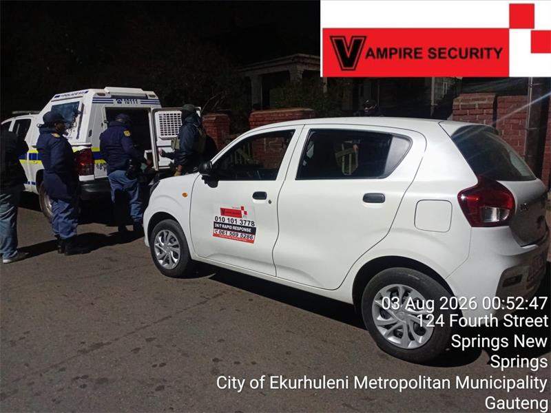 Police are searching for more suspects after an alleged attempted hijacking and robbery in Selection Park.